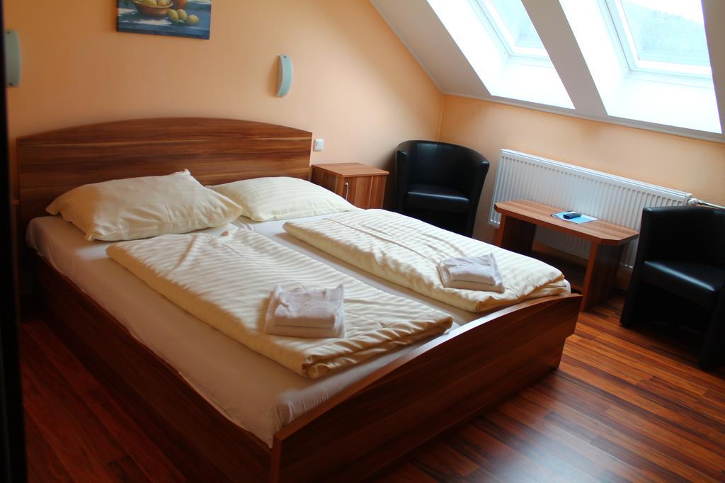Lachtalhaus Esterno foto