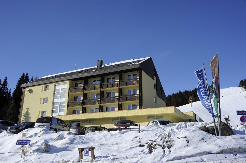 Lachtalhaus Esterno foto