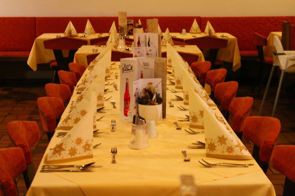 Lachtalhaus Esterno foto